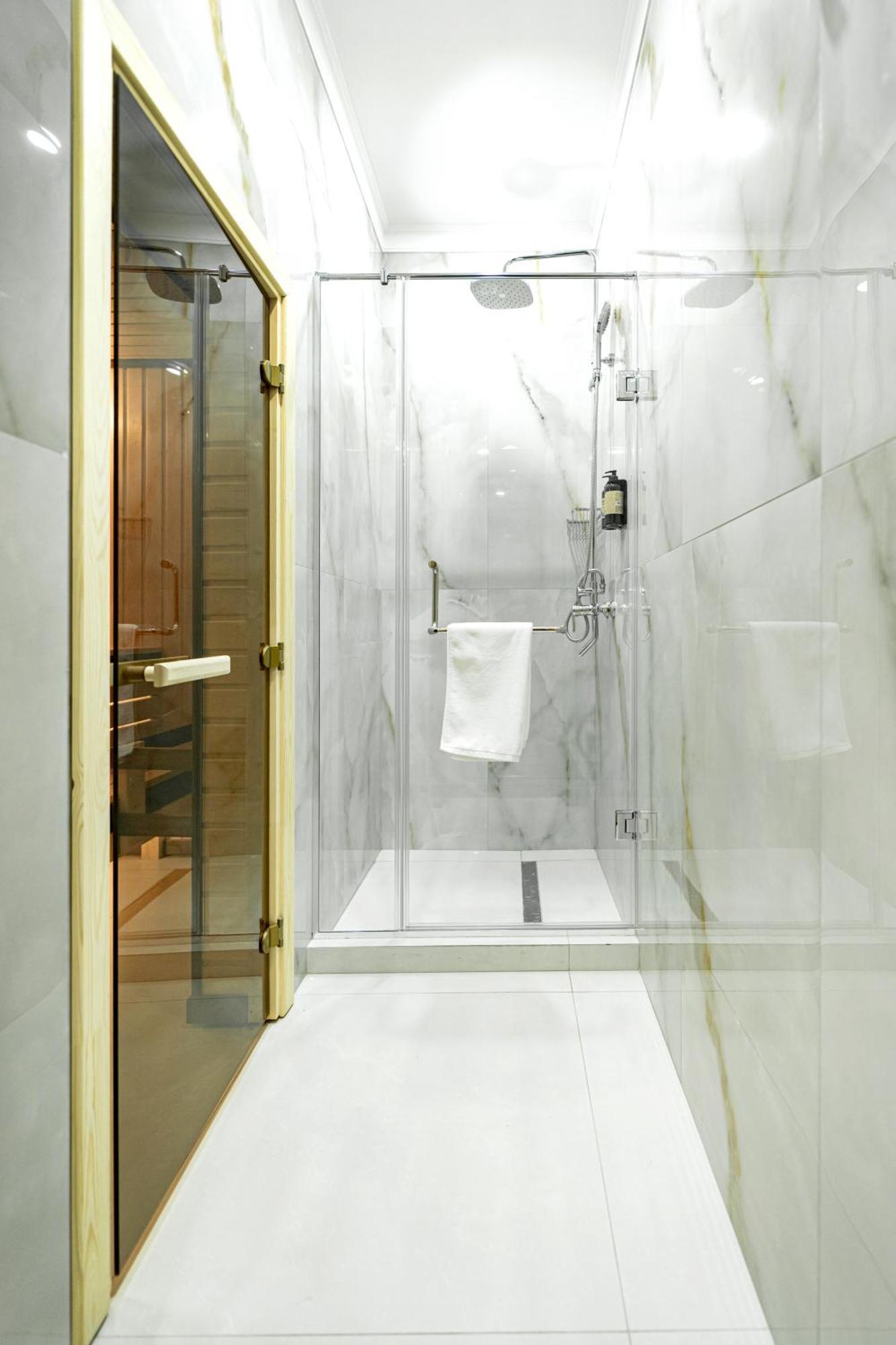 Mardan Hotel Shymkent Esterno foto