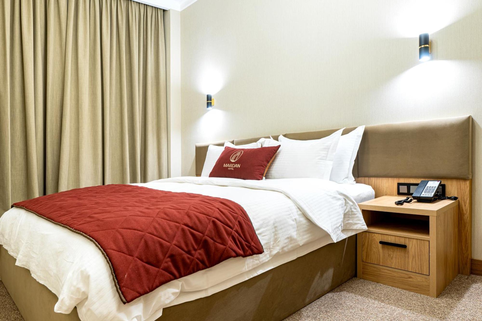 Mardan Hotel Shymkent Esterno foto