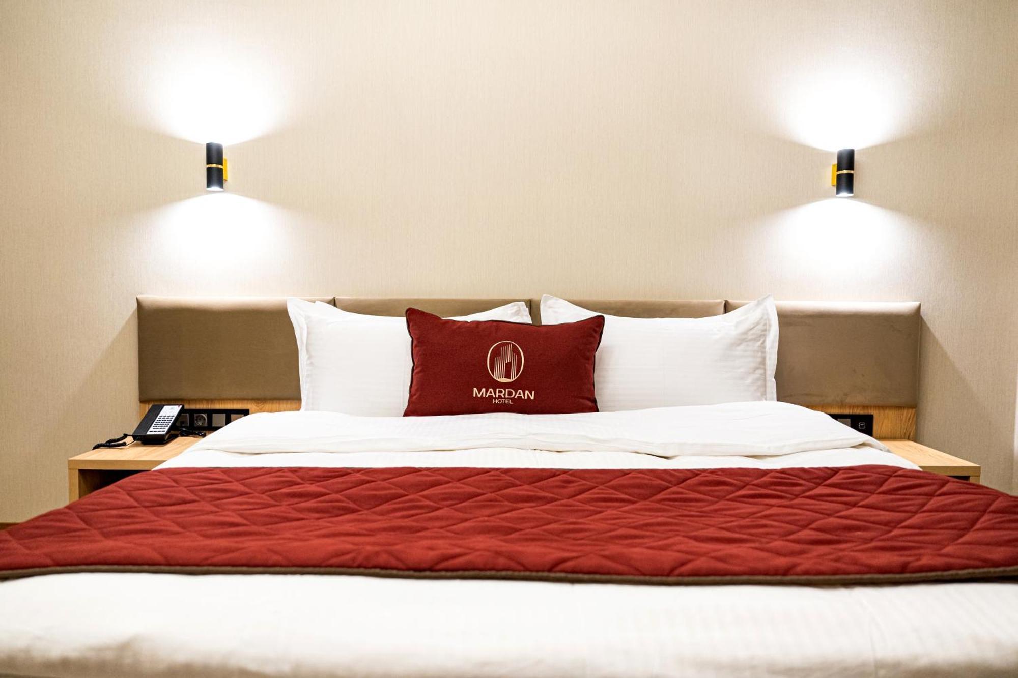 Mardan Hotel Shymkent Esterno foto