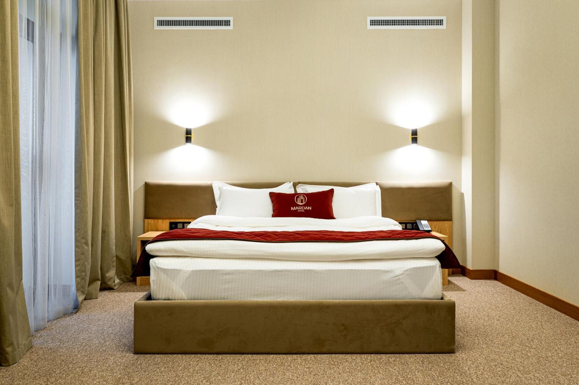 Mardan Hotel Shymkent Esterno foto